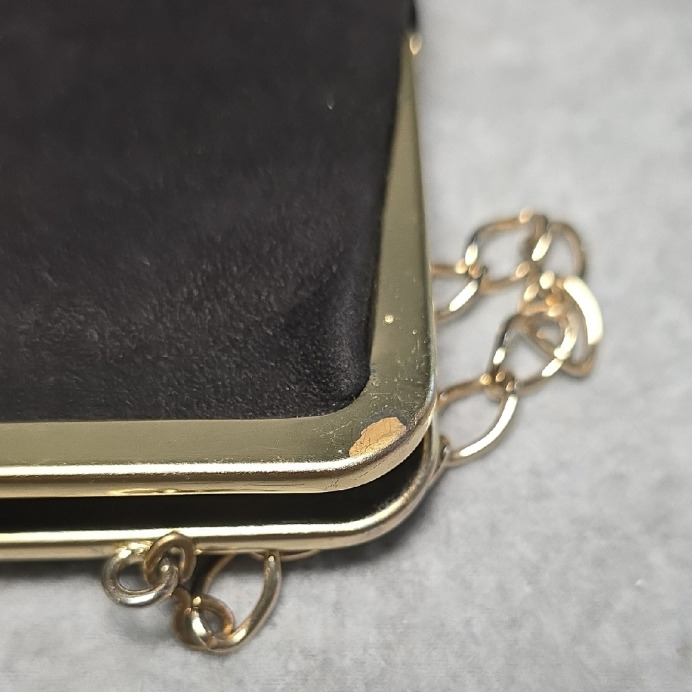 Elegant Vintage Black Suede Kiss Lock Chain Evening Bag - Picture 9 of 14